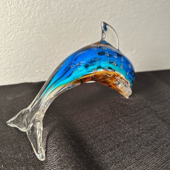 Beautiful Murano Style Blown Glass Dolphin With Vivid Colour - Picture 4 of 9